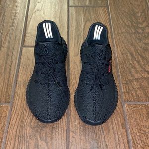 Yeezy 350 V2 “Bred” New Size 8